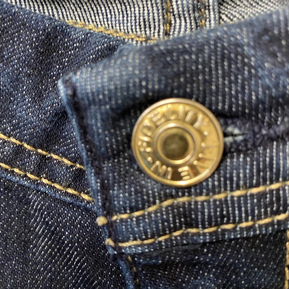 Fidelity Denim - Picture 5 of 12